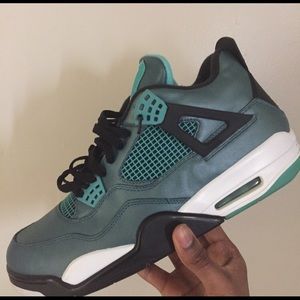 Jordan 4 Teal